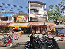 Hotel The Shivraat