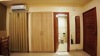Hotel Ananda Kashi