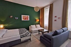 Green Palm
