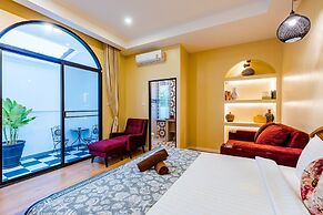 Full moon Bay hua hin Cha-am