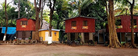 SUZAL BUNGALOW 16