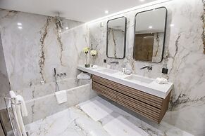 Valentina Residence by GuimaGold