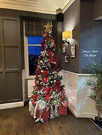 The Gateway Hotel