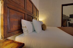 Hotel Punto 79