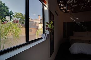 Hotel Punto 79