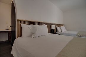 Hotel Punto 79