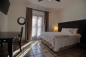 Hotel Punto 79