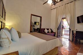 Hotel Punto 79