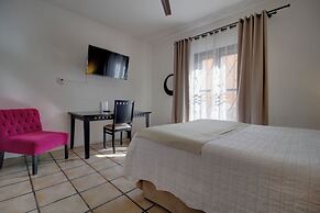 Hotel Punto 79