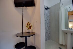 Hotel Punto 79