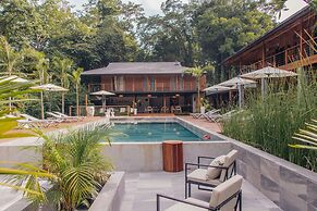 S Boutique Hotel