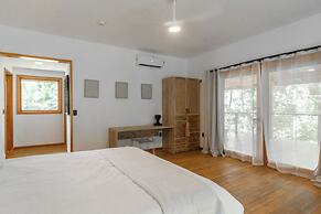S Boutique Hotel