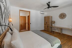S Boutique Hotel