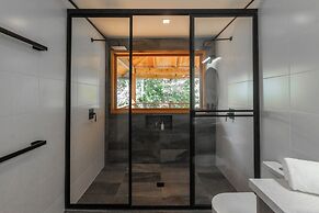 S Boutique Hotel