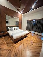 The Saroja Grand Villa Resorts