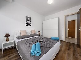 Apartment in Kukci Near Spadici Beach
