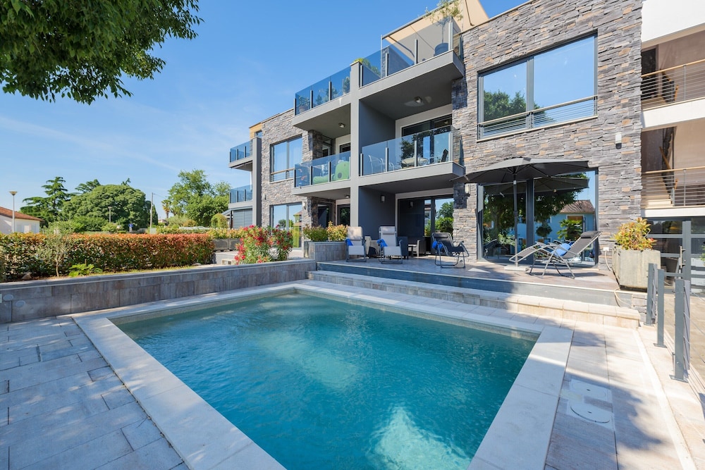 Apartment in Kukci Near Spadici Beach