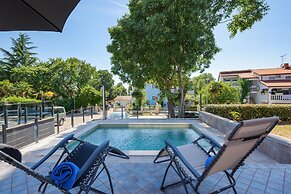 Apartment in Kukci Near Spadici Beach
