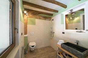 Room-charming Alessandria Retreat With Q
