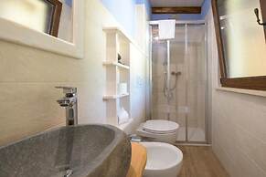 Room-charming Alessandria Retreat With Q