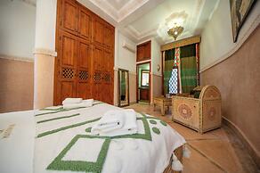 Maison Do