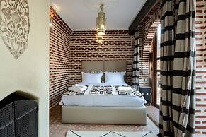 Maison Do