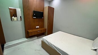 Hotel Tanya Palace
