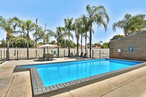 Cottonwood Motor Inn