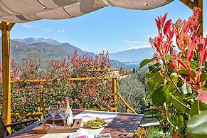 Sole Priscilla House- Terrace & parking