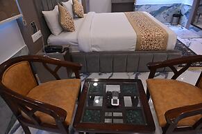 Hotel Varuna Grand