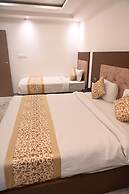 Hotel Varuna Grand