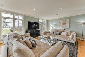 Groton Home < 1 Mi to Beach on Long Island Sound!