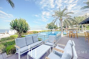 LUX The Shoreline Palm Island Penthouse