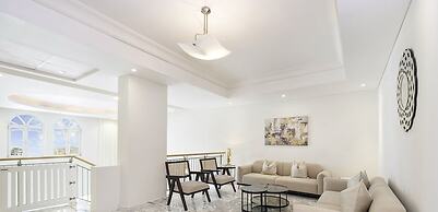 LUX The Shoreline Palm Island Penthouse
