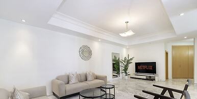 LUX The Shoreline Palm Island Penthouse