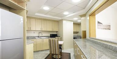 LUX The Shoreline Palm Island Penthouse