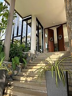 Ziba Luxury Villa