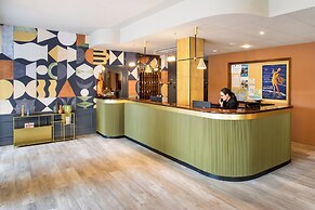 Hotel Bristol