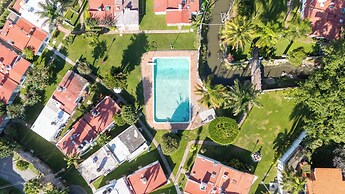 Family House in Jiutepec with Pool & BBQ