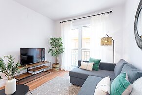 1 Bd With Balcony Perfect Location Sta Marta II