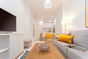 Charming Two-bedroom Apartment Near Cathedral Zacatin 103