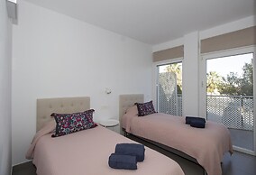Luxury Apartment With Sea View
