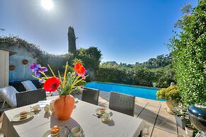 Semiramis at Villa Laurie Mougins