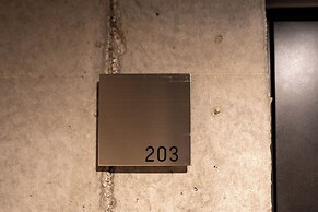 ZABO HILLS 203