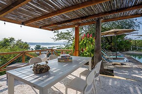 Luxury House Pool fire Pit & Lake view