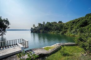 Luxury House Pool fire Pit & Lake view