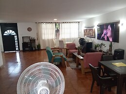 Linda Casa Vacacional Andy-Cali