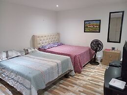 Linda Casa Vacacional Andy-Cali