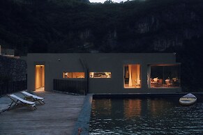 MUUA Hotel