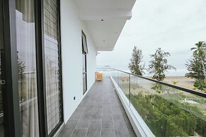 Roxy Beach Resort